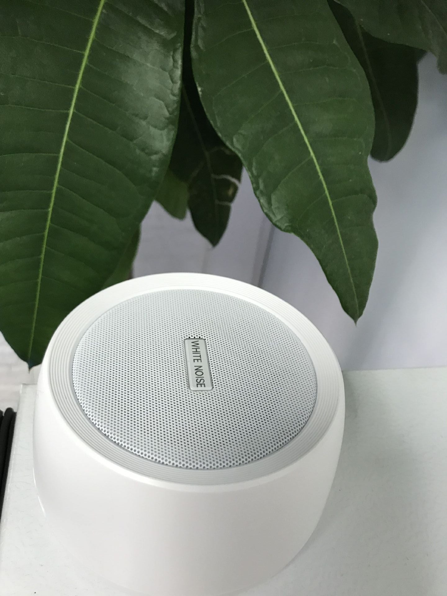WHITE NOISE MACHINE
